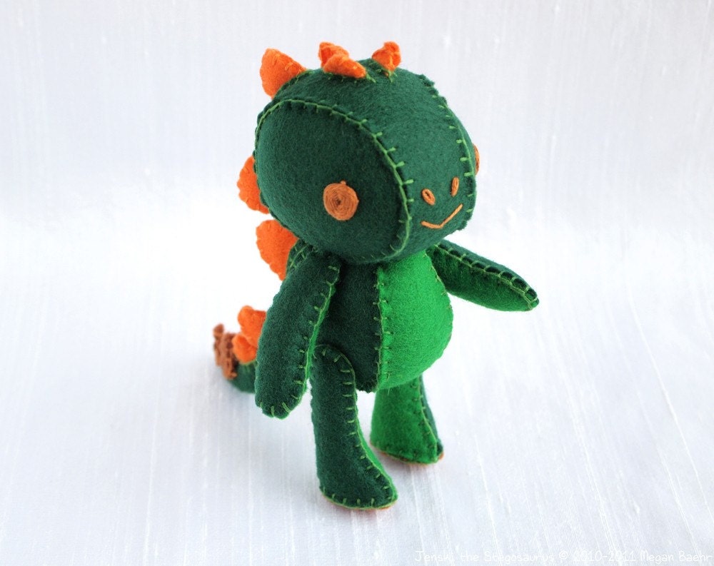 Stegosaurus Plush Art Doll, Jenski