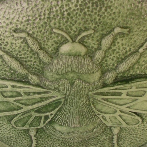 Bumble Bee Stepping Stone (Green)