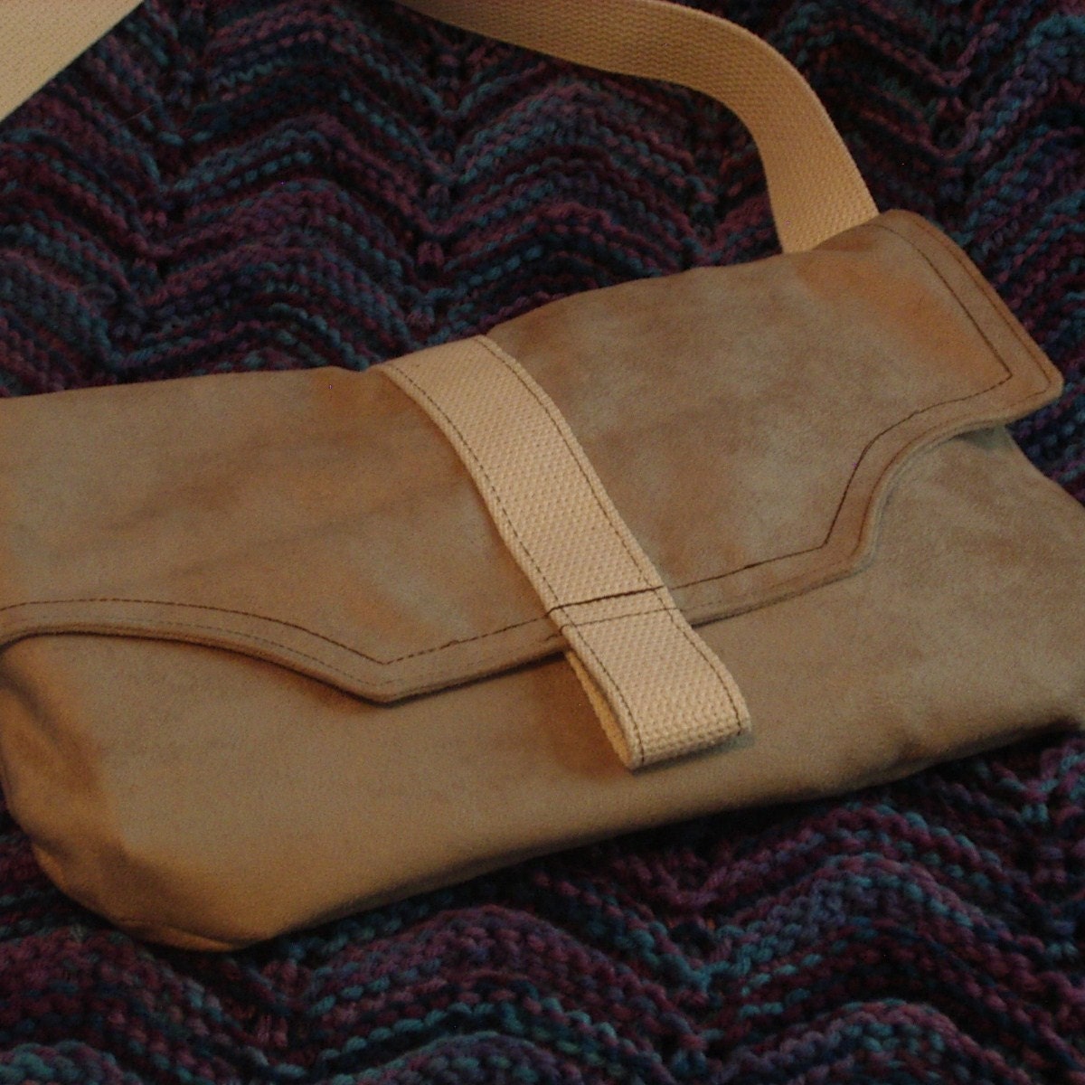 Soft brown messenger shoulder bag