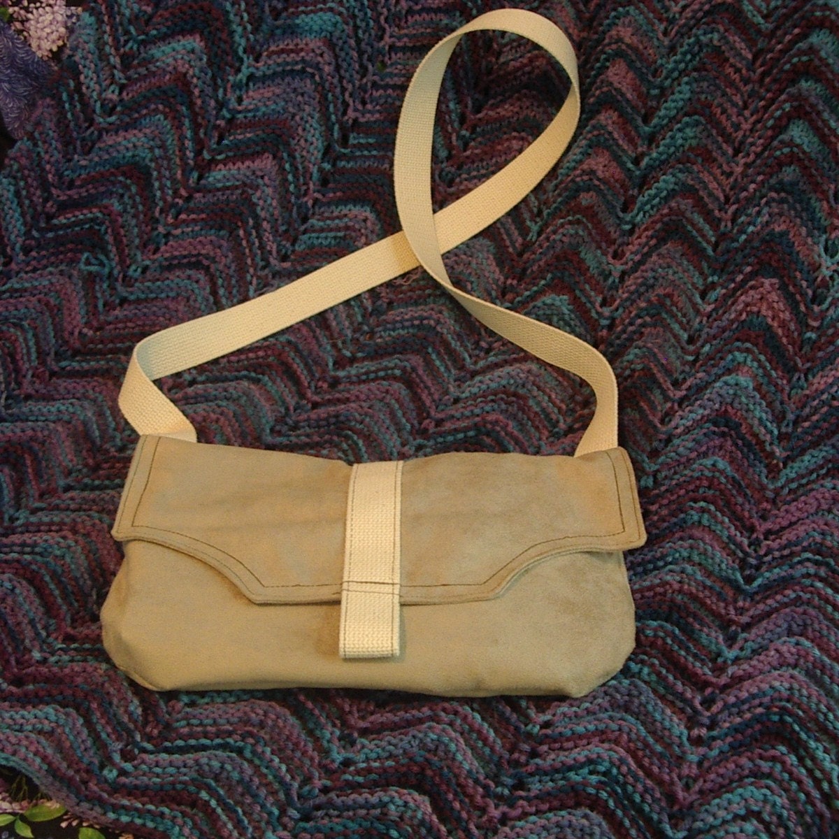 Soft brown messenger shoulder bag