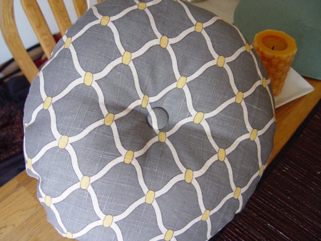 Round Throw/Decorative Pillow-Grey, White, Yellow, Button