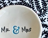 Mr and Mrs Ring Bowl - Ceramic Wedding Ring Dish