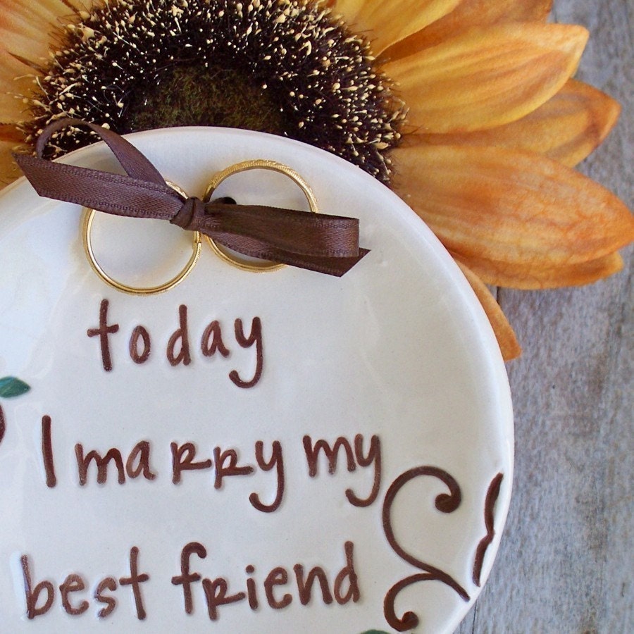 Ring Bearer Bowl - Personalized Wedding Keepsake Dish -  Scrolling Leaf Wedding Ring Bowl