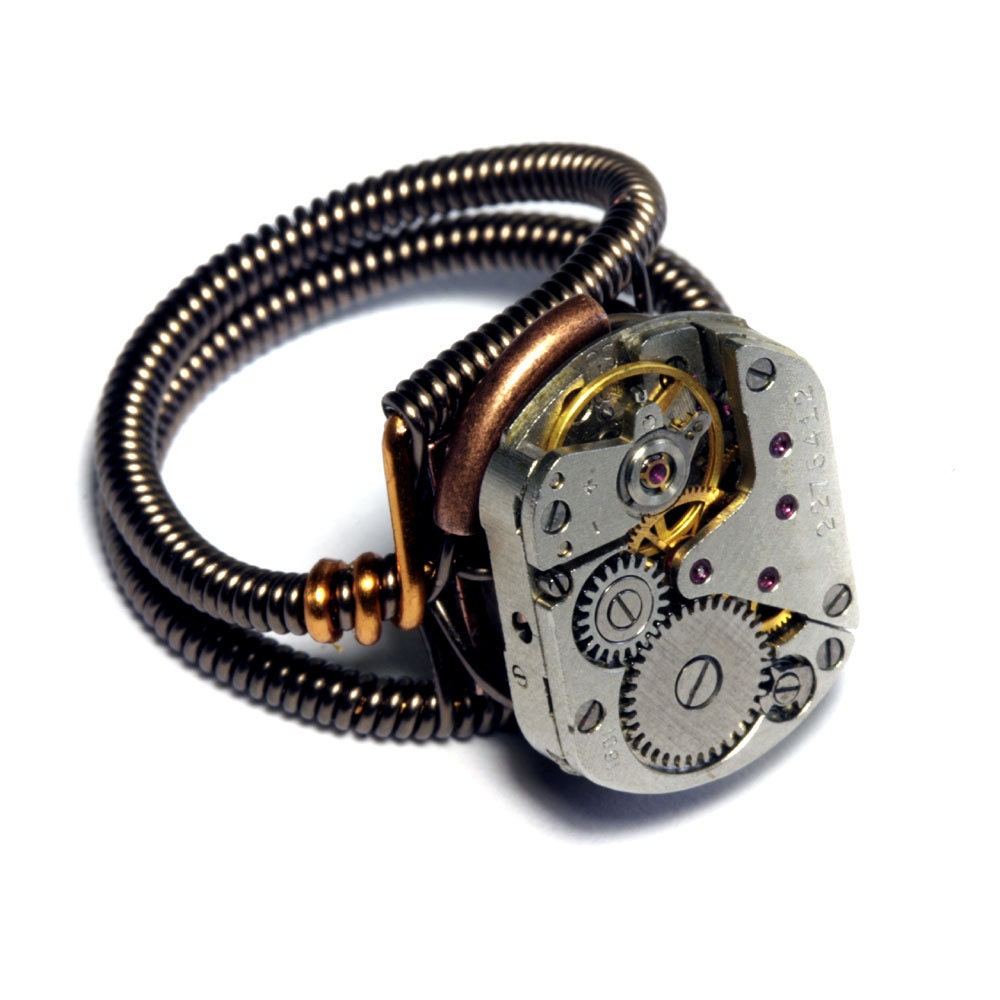 Steampunk Ring - Antique Vintage Watch Movement - SIZE 9.5 ONLY