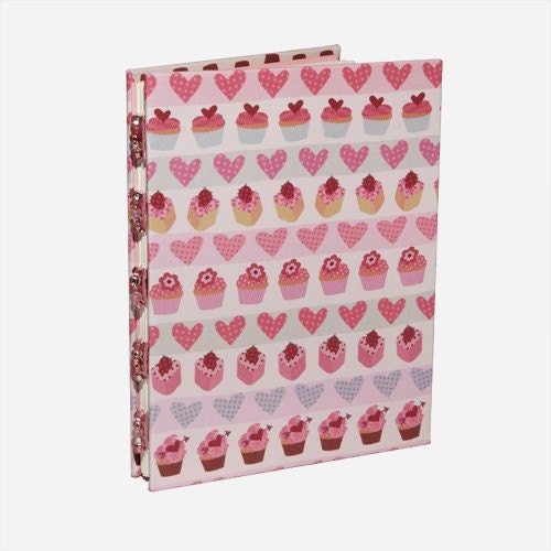 Cupcakes and hearts journal