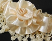 wedding garter VICTORIAN LADY  wedding Garter  Ivory