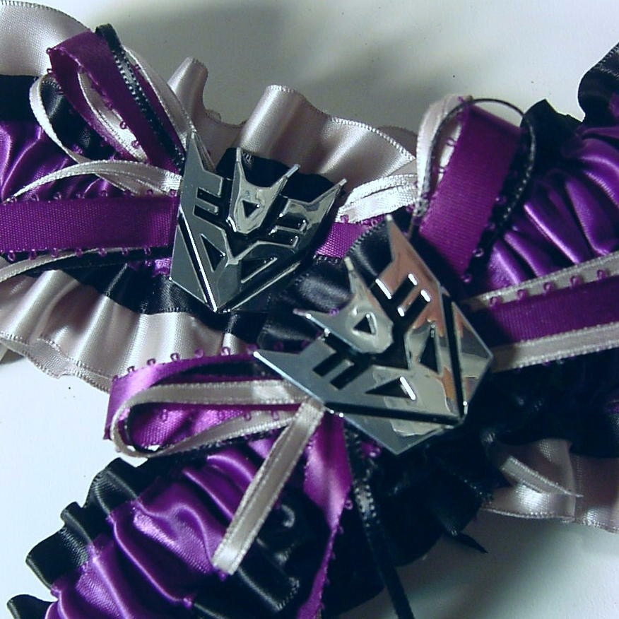 wedding garter set   TRANSFORMER DECEPTICON MEGATRON a Peterene  orignal