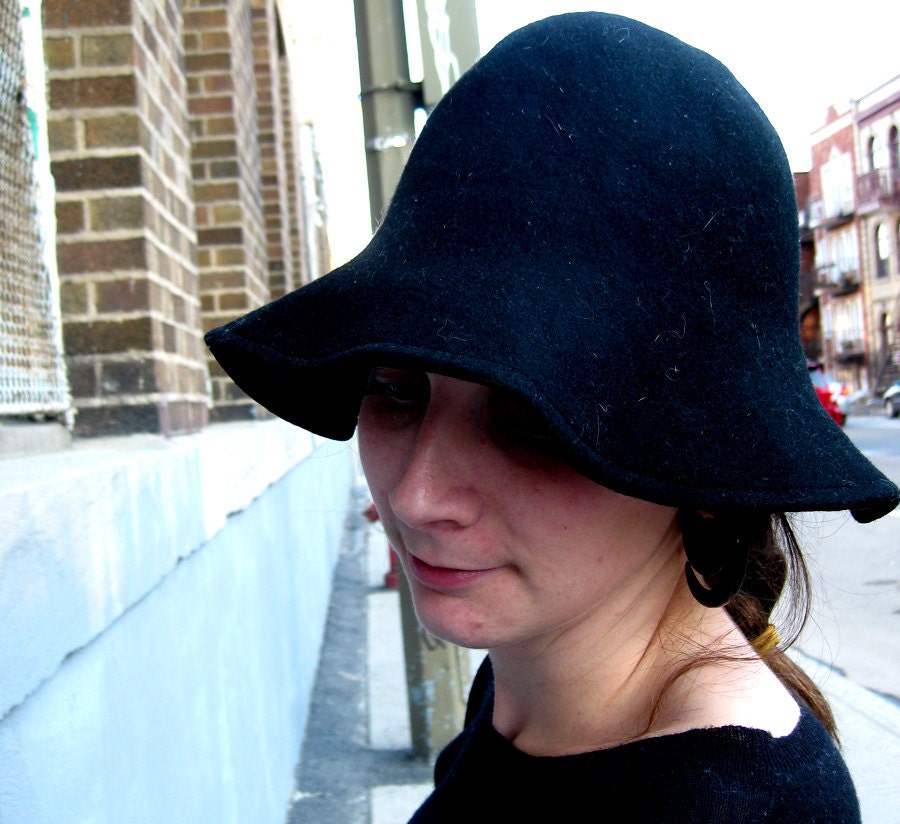 Vintage Black Wool Hat