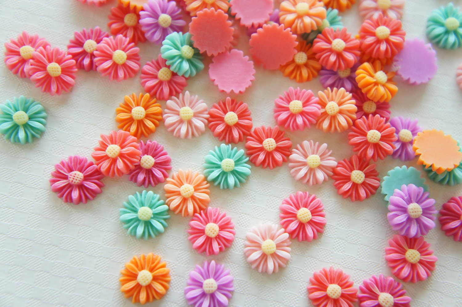 Assorted 7 Pairs  Matt Finished Daisy Flower Cabochon (13mm) FL274 (((LAST)))
