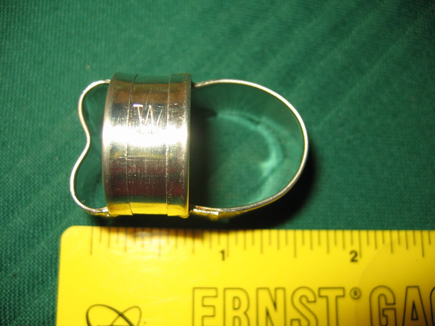 Mini Goldfish Cutter 1 1/2 inch With Handle