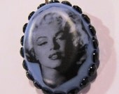 Marilyn Monroe Blue Oval Resin Necklace