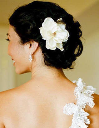 Eternity Champagne Ivory Bridal Peony Hair Flower Fascinator with Gold Pearls- Weddings- Bride- Bridesmaid- Gift