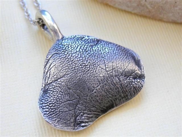 Sterling Silver Dog  Paw  Partial Print Necklace Name