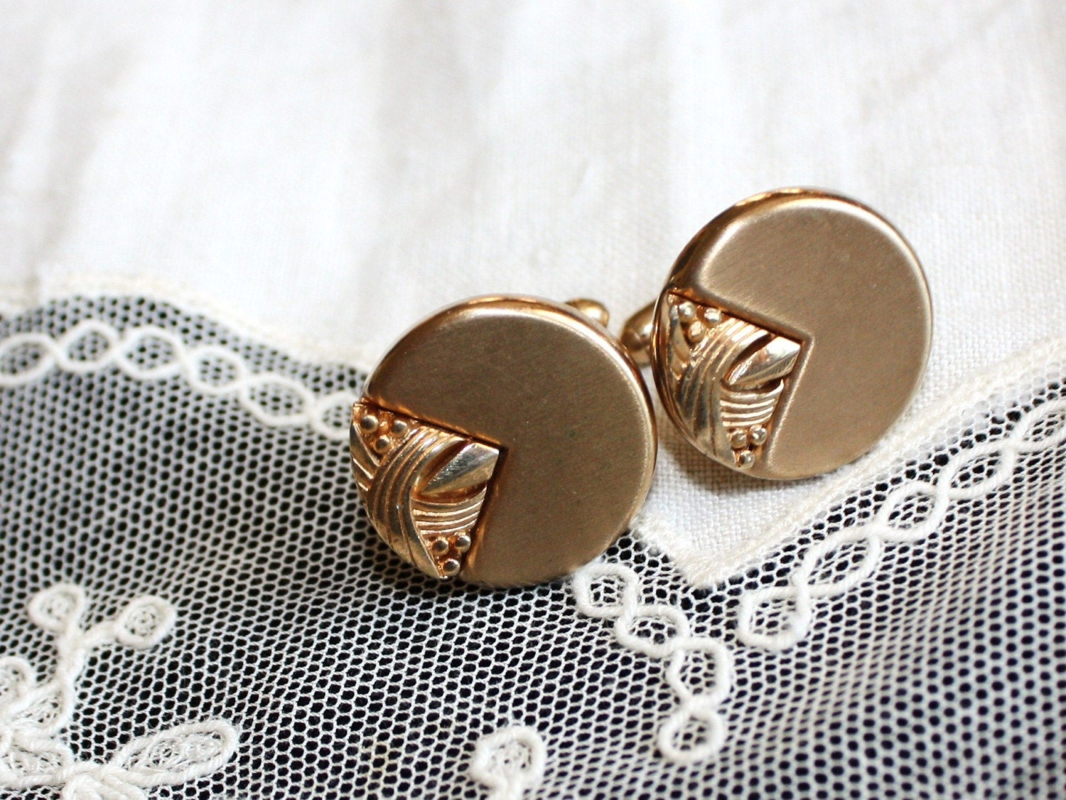 Vintage Round Cufflinks Embossed  Design Gold Toned Swank