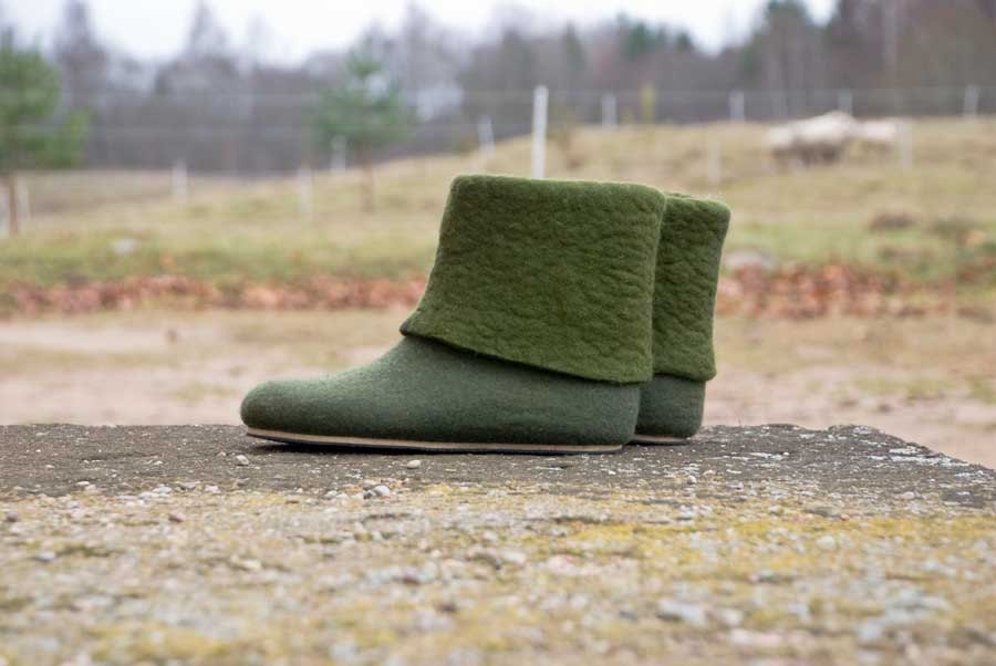 Women wool boots, felted wool slippers, olive, blue, red