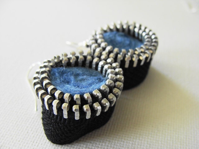 Zipper Earrings Felted Pale Blue
