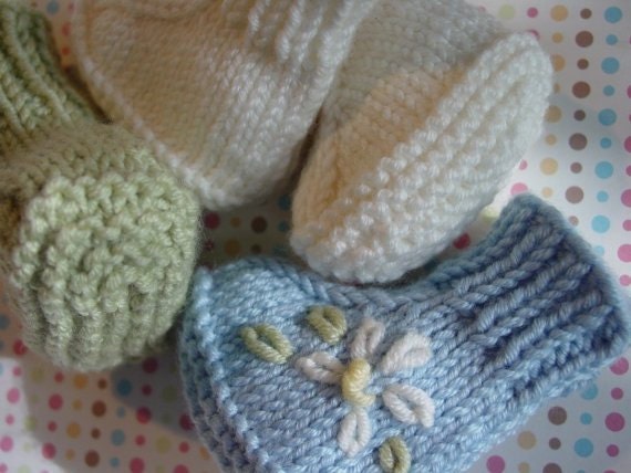 Cutie Booties in the Round, Knit Pattern pdf