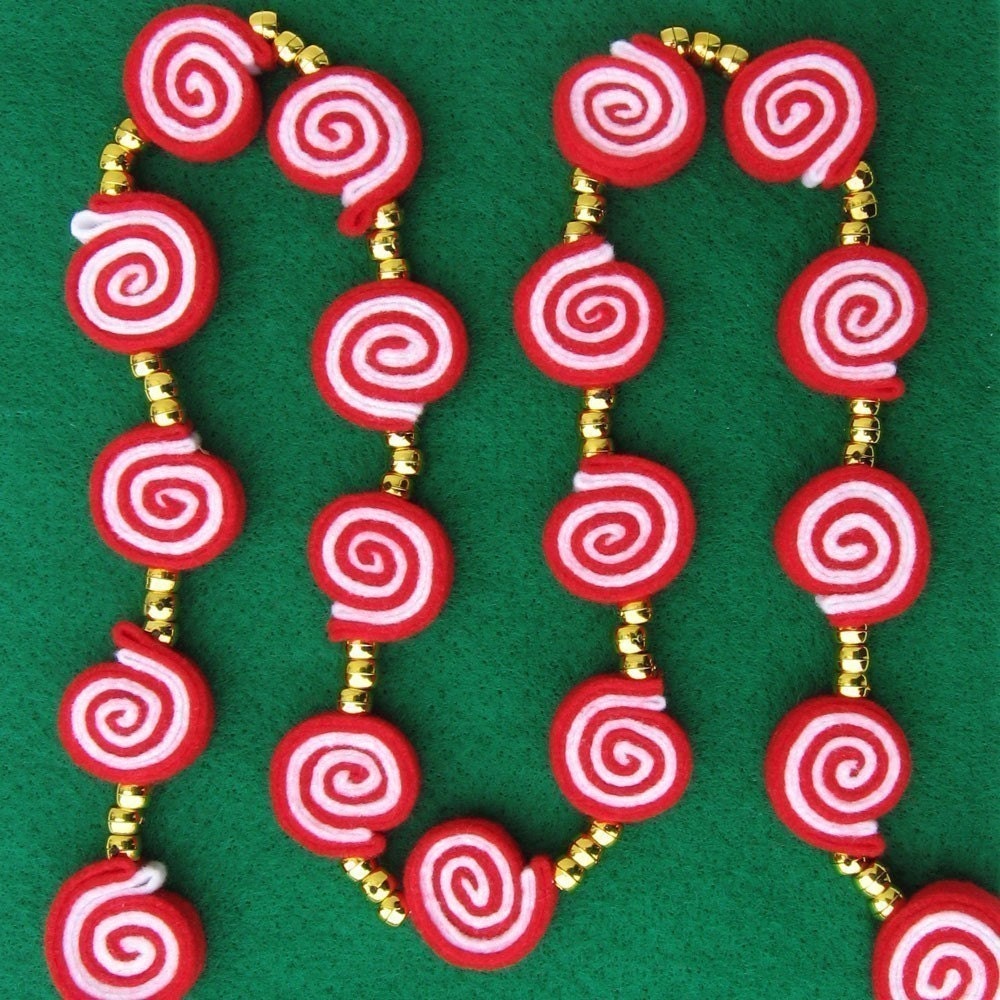 Craft Pattern PDF Felt Peppermint Garland