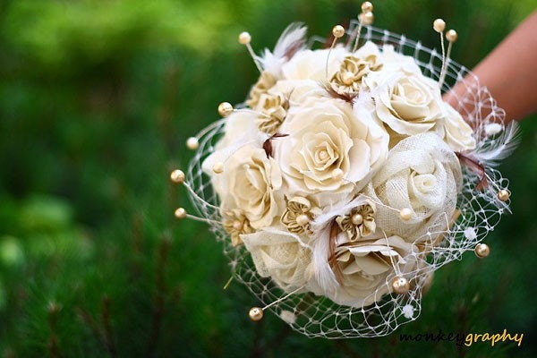 Bridal bouquet GLAMOROUS ACCENT II - Sinamay and dupioni Silk handmade flower