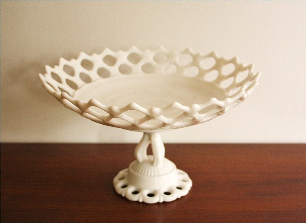Westmoreland milk glass lattice serving pedestal