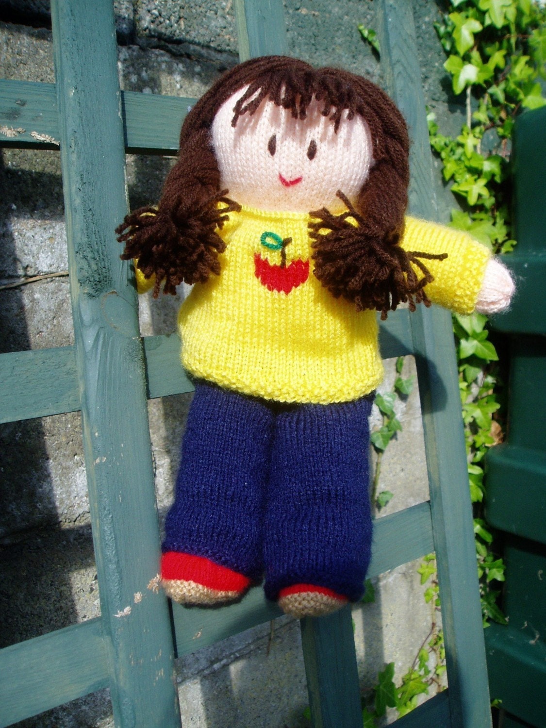 PDF Knitting Pattern - Dressing-Up Doll