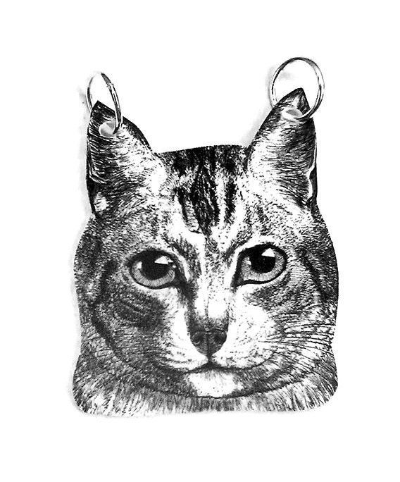 Cat Small Pendant Necklace