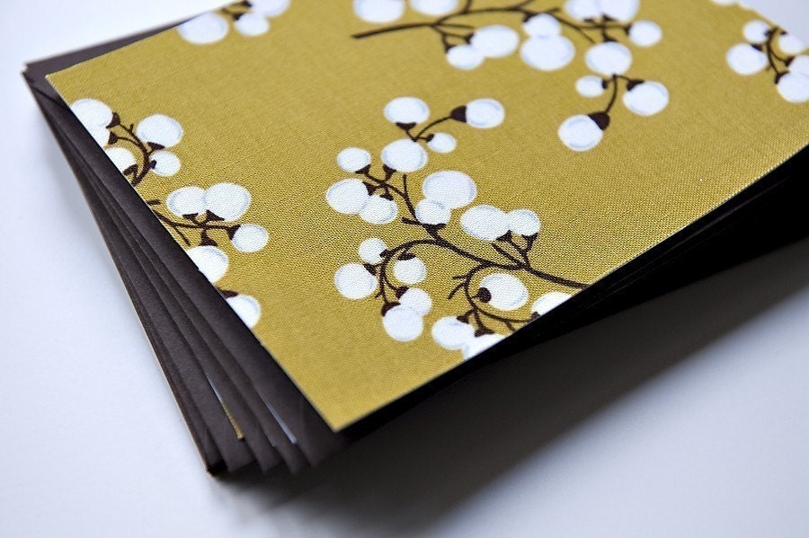 Winter Berries - Fabric Note Cards - Set of 8