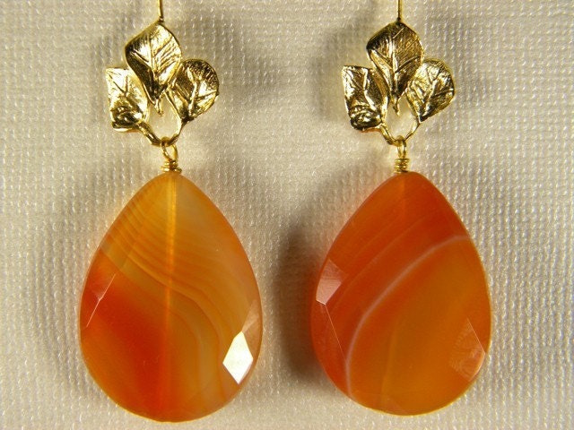 Vintage Like Carnelian Earrings, brushed, plated gold,leaves - Quin Earrings