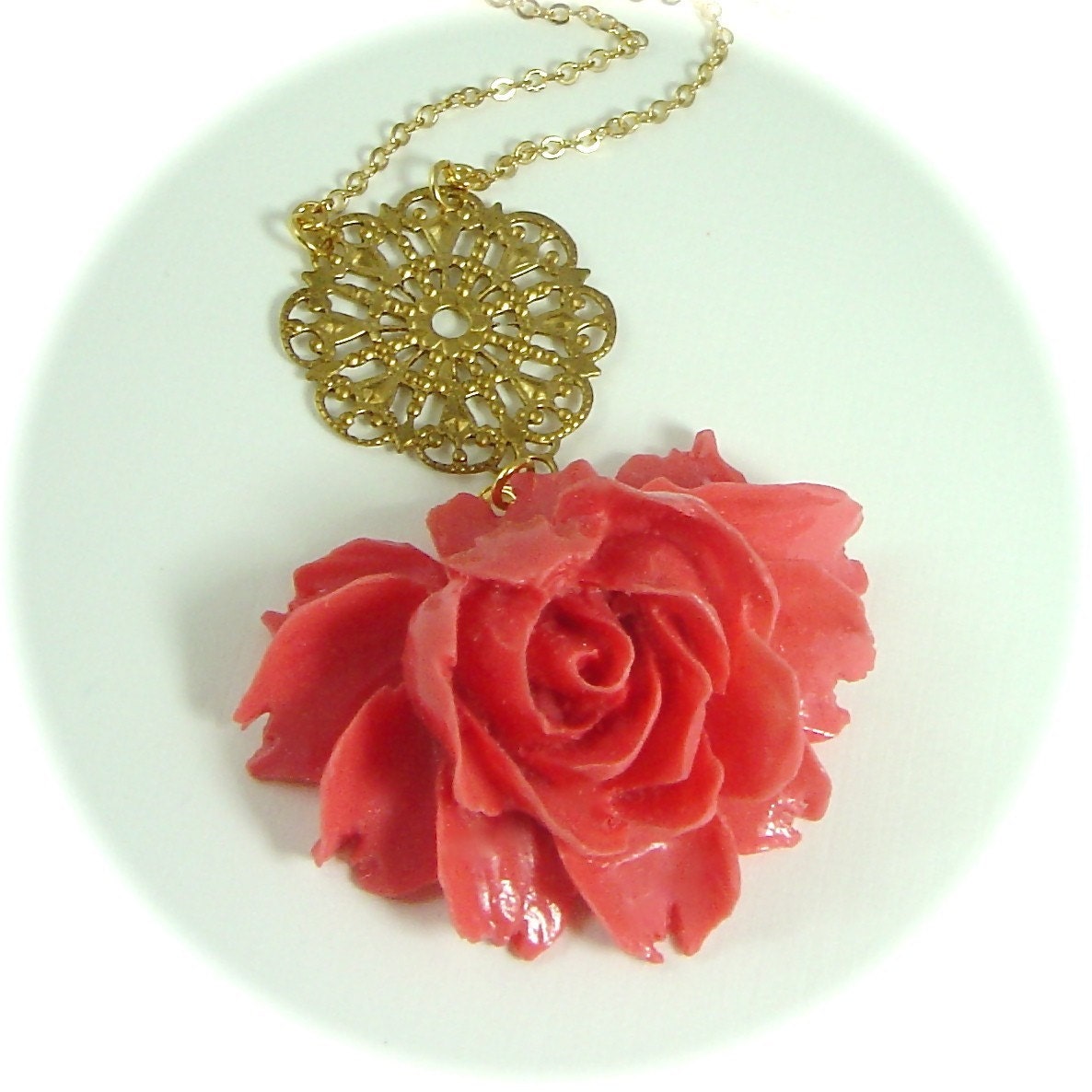 Julia Drama Rose In Coral Necklace