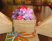 10 New Wood Berry Baskets Two Quart Size Crafts Packaging