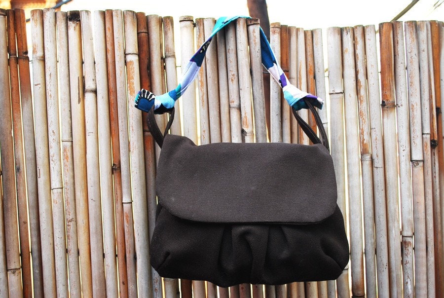 Mable Bag Dark Chocolate with Submarine lining