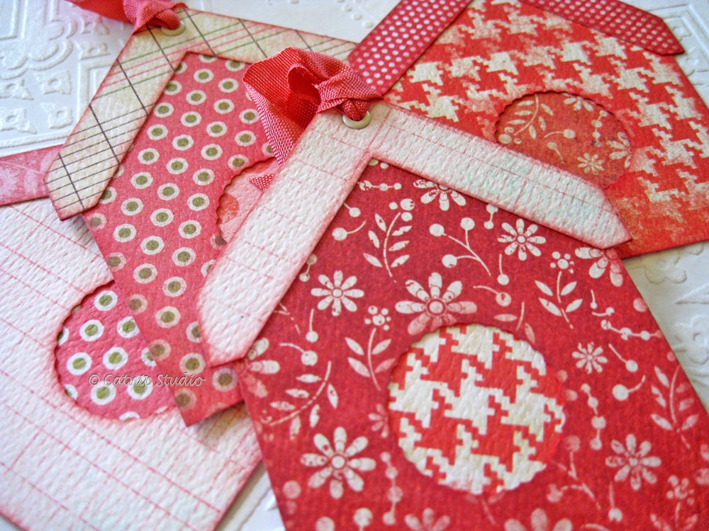 Red Birdhouse Tags, Birdhouse Tags, Bird House Gift Tags, Red and Pink Tags, Red and Cream tags, floral stripe houndstooth plaid polka dots