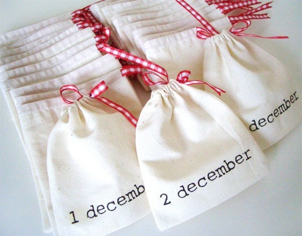 24 Advent Calendar Pouches - choose font / ribbon - Last Order Date 13th Nov 2009 to use this Christmas