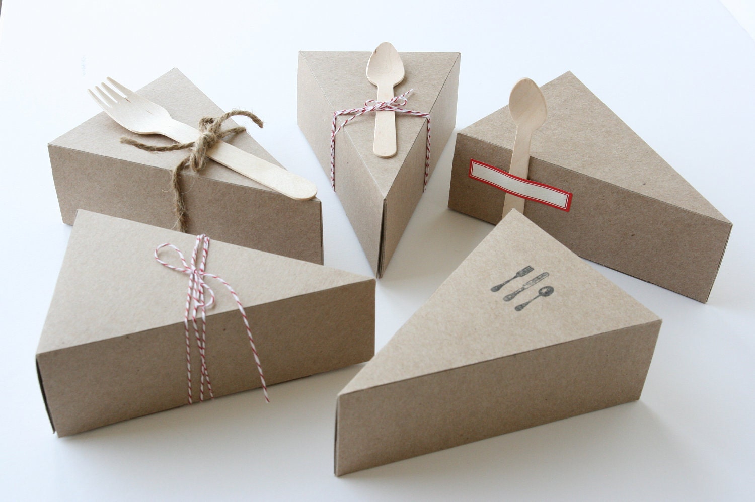 LIDDED Wedge-Shaped Pie Boxes - set of 24