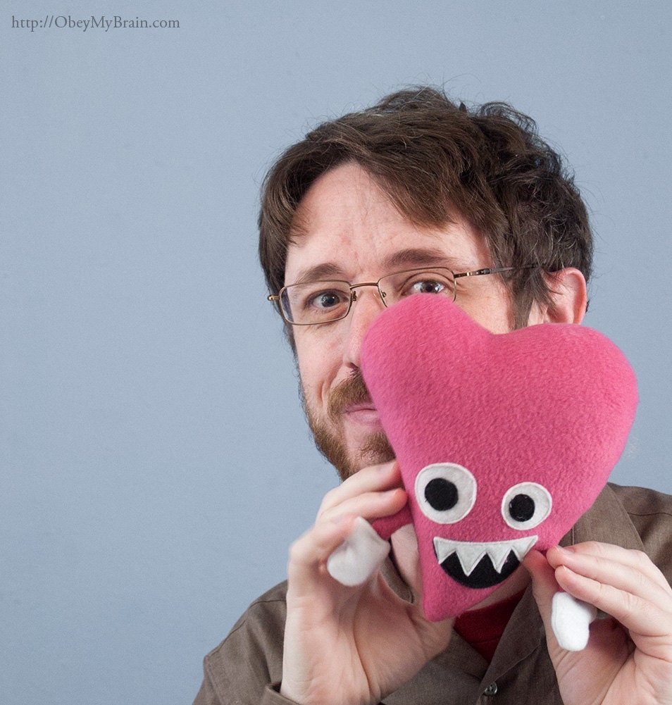 Small Plush Valentine's Heart - Hot Pink