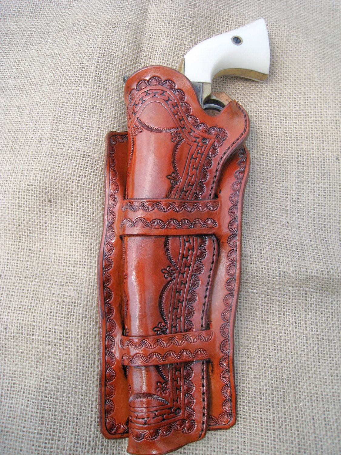 Wyoming Territory Double Loop Holster - Border Stamp