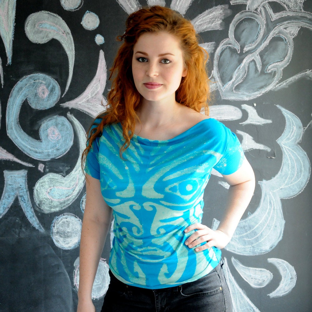 Custom Blue Maori Net Insert Tshirt Handsewn