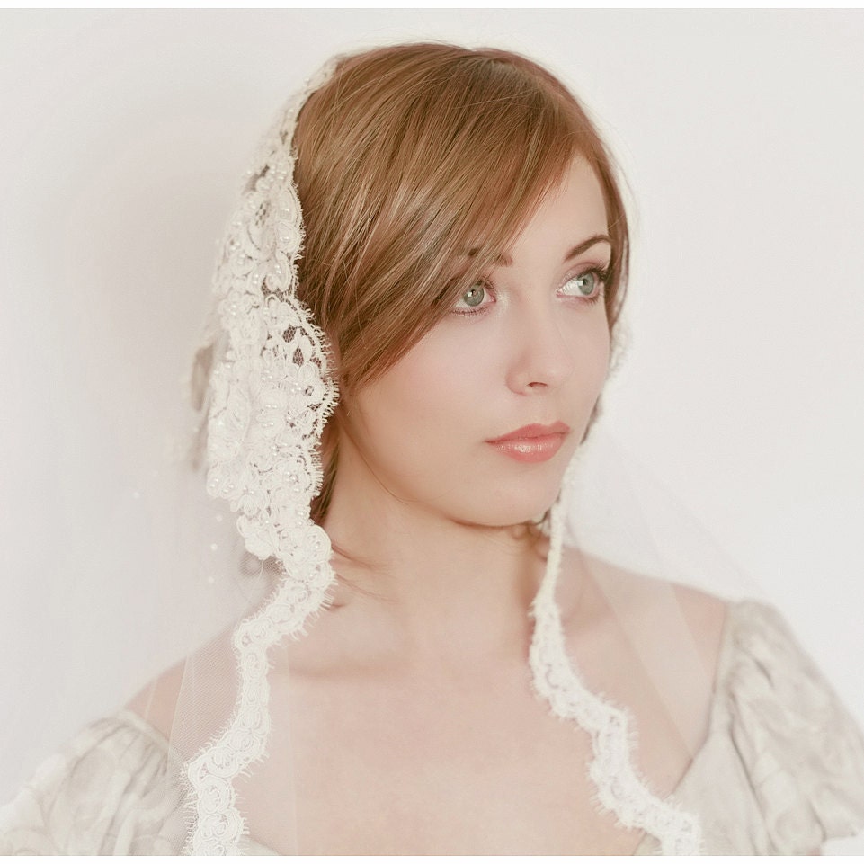 Lace Bridal Cap Mantilla Alencon Lace Veil 730