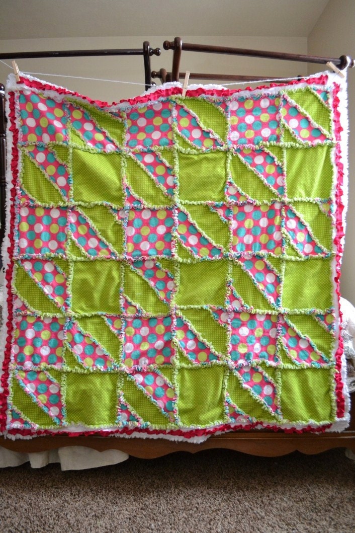 Houndstooth PATTERN Rag Quilt, Toddler Bedding, Baby Blanket, SEWING Instructions, Instant Download PDF