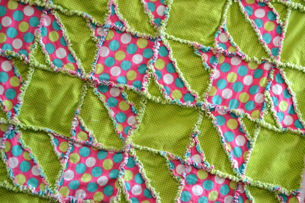 Houndstooth PATTERN Rag Quilt, Toddler Bedding, Baby Blanket, SEWING Instructions, Instant Download PDF