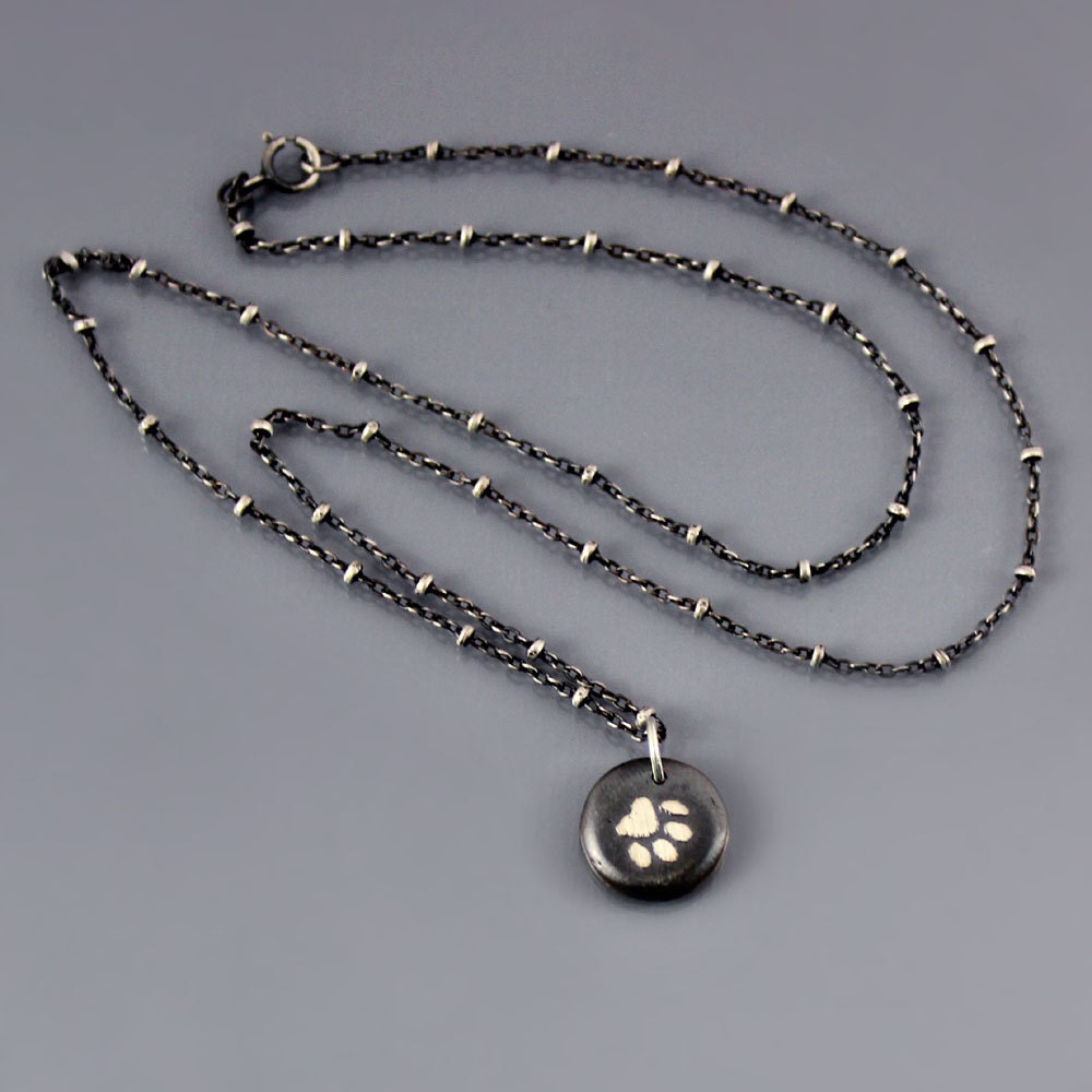 Small Chunky Paw Print Necklace