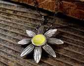 Concrete and fine silver daisy necklace