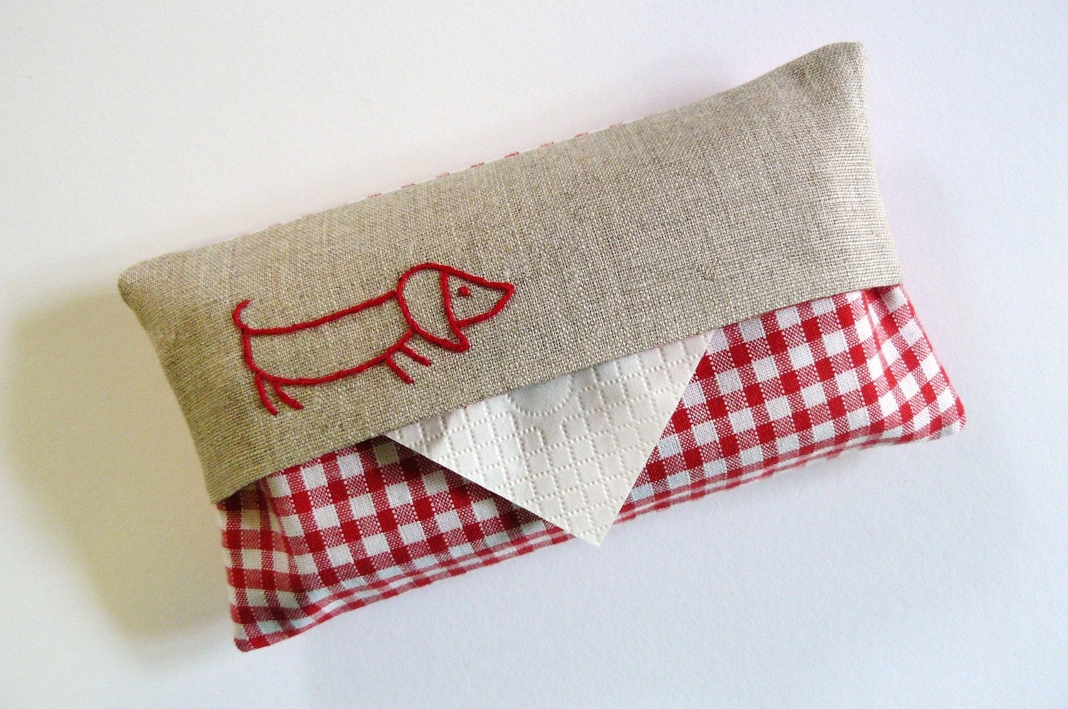 Daschund sausage dog. tissue holder. Linen with red gingham. Hand embroidered.