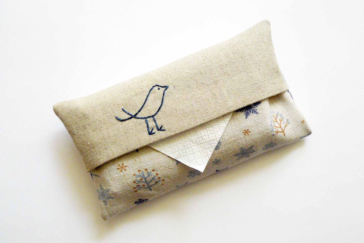 Tissue Holder. Bird. Linen with blue snowflakes. Hand embroidered.