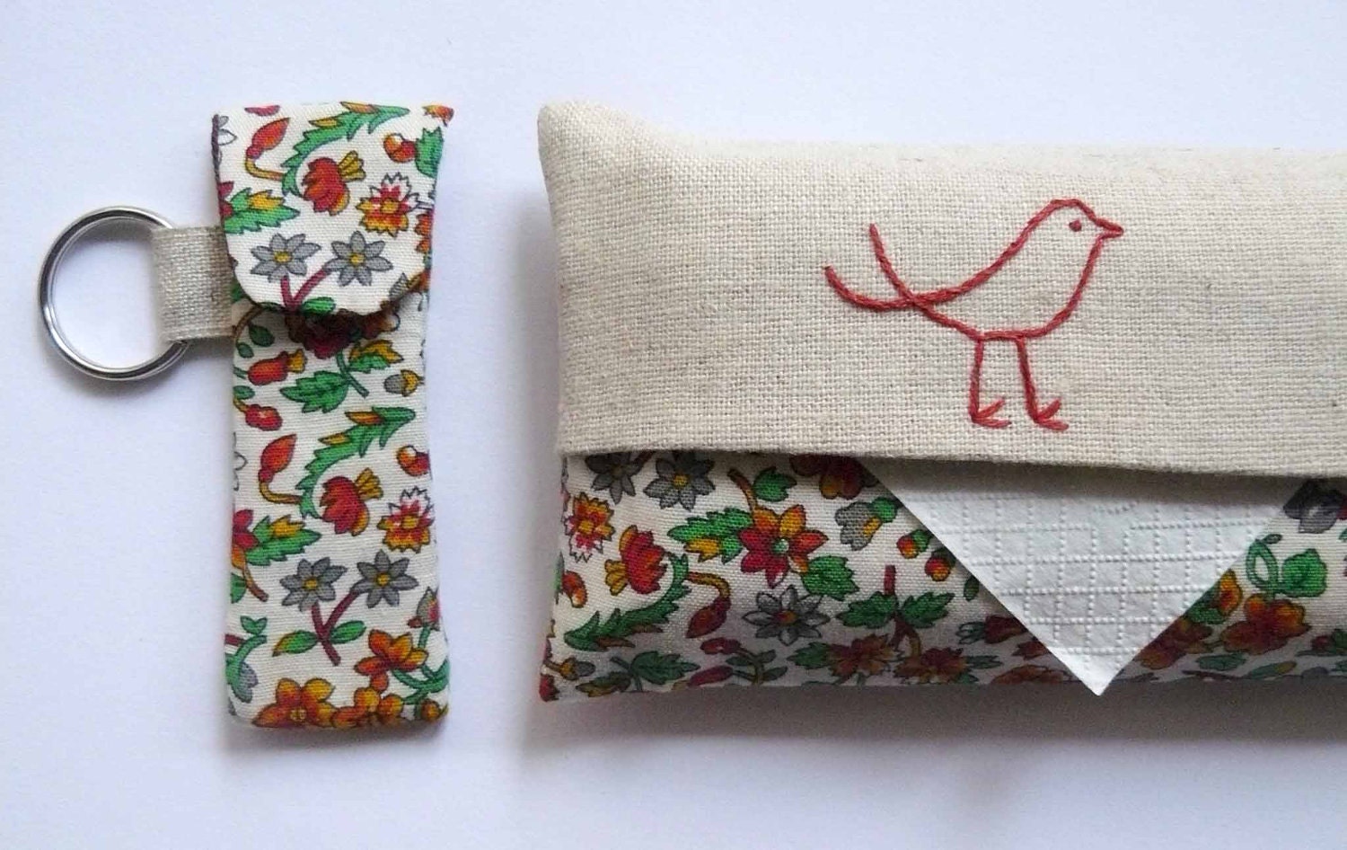 Tissue Holder and Stashie Key Ring pack, vintage floral fabric