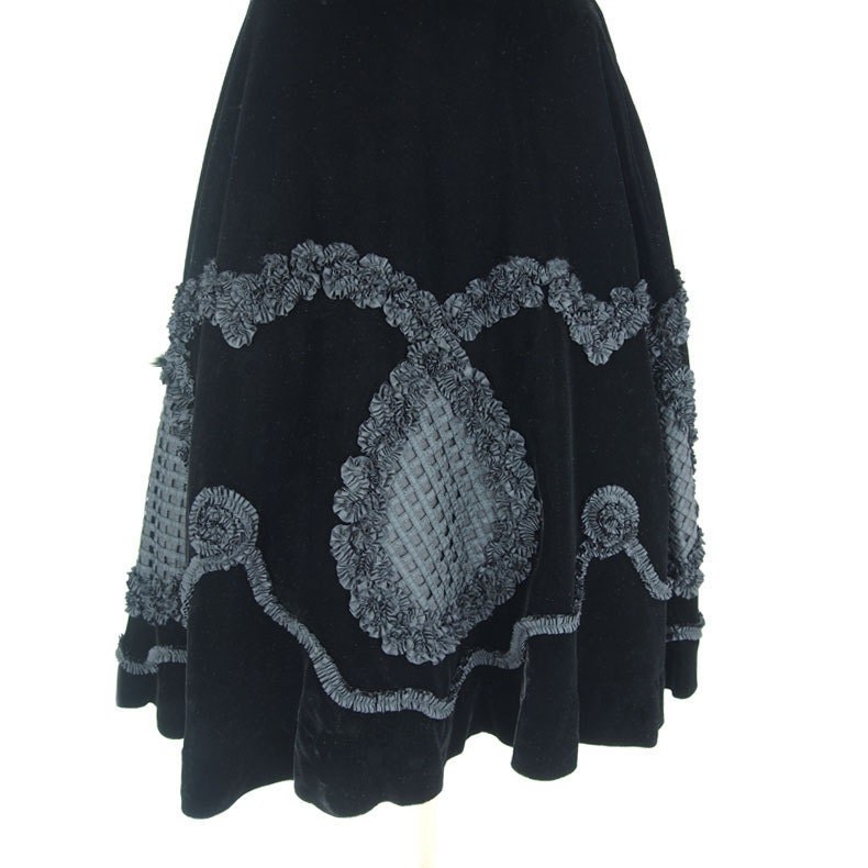 50s Black Velvet Full Skirt Party Dress w/ Spectacular Ribbon Detail XS