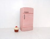 Vintage Pink Toy Fridge
