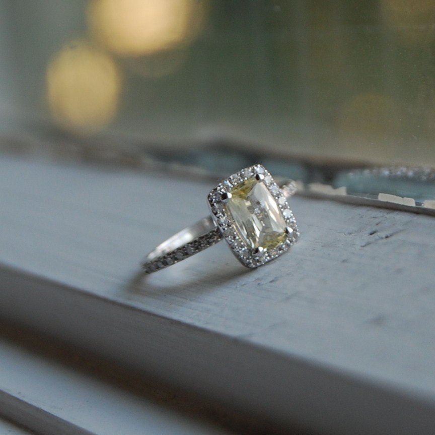 Unheated champagne yellow sapphire diamond ring
