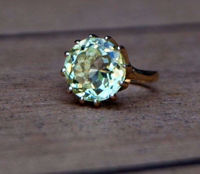 Fall Chrysanthemum 14k gold ring with yellow green citrine