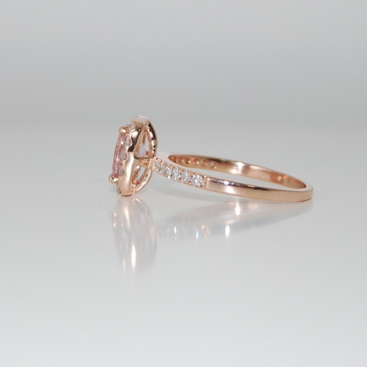 Pinky peach champagne sapphire in 14k rose gold diamond ring